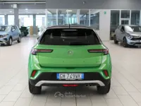 Usata Opel Mokka Ultimate 131 CV (96 kW) 2023 Verde SUV