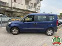 Usata Fiat Doblò Easy 105 CV (77 kW) 2015 Bluazzurro Monovolume