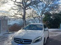 Usata Mercedes A180 Executive 109 CV (80 kW) 2014 Bianco Berlina