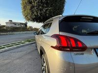 Usata Peugeot 2008 2017 Grigio SUV