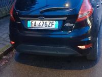 Usata Ford Fiesta 68 CV (50 kW) 2011 Nero Utilitaria