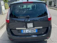 Usata Renault Scenic E-Tech 110 CV (80 kW) 2010 Grigio Monovolume