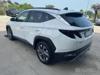 Gebraucht Hyundai Tucson 136 PS (100 kW) 2022 Weiß SUV