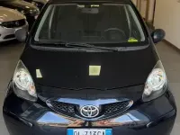 Usata Toyota Aygo Sol 68 CV (50 kW) 2007 Nero Utilitaria
