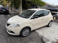 Usata Lancia Ypsilon Gold 69 CV (50 kW) 2016 Beige Utilitaria