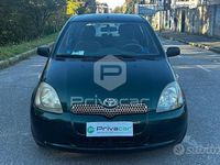 Usata Toyota Yaris 68 CV (50 kW) 1999 Verde Utilitaria