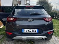 Usata Kia Stonic 110 CV (80 kW) 2018 Grigio SUV