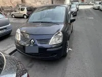 Usata Renault Modus 85 CV (62 kW) 2005 Nero Monovolume