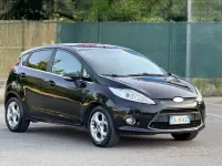 Usata Ford Fiesta Titanium 68 CV (50 kW) 2010 Nero Berlina
