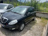 Usata Lancia Ypsilon 90 CV (66 kW) 2008 Nero Utilitaria