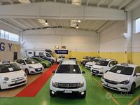 Usata Dacia Duster Lauréate 125 CV (91 kW) 2014 Bianco SUV