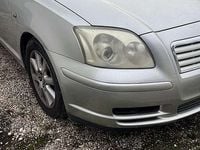 Usata Toyota Avensis 116 CV (85 kW) 2005 Station wagon