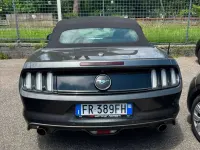 Usata Ford Mustang Convertible 317 CV (233 kW) 2018 Grigio Cabrio
