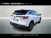 Usata Renault Austral Techno 160 CV (117 kW) 2025 Bianco SUV