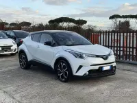 Usata Toyota C-HR 98 CV (72 kW) 2018 Bianco SUV