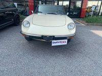 Usata Alfa Romeo 2000 87 CV (63 kW) 1973 Panna Cabrio