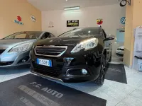 Usata Peugeot 2008 Allure 110 CV (80 kW) 2015 Nero SUV