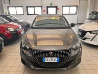 Usata Peugeot 208 Allure 101 CV (74 kW) 2023 Grigio Utilitaria
