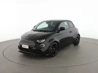 Usata Abarth 500e Turismo 114 kW (155 CV) 2023 Nero Utilitaria