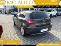 Usata BMW 118 122 CV (89 kW) 2006 Grigio Utilitaria