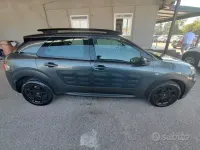 Usata Citroën C4 Shine 82 CV (60 kW) 2017 Nero SUV