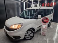 Usata Fiat Doblò Lounge 95 CV (69 kW) 2015 Bianco Monovolume
