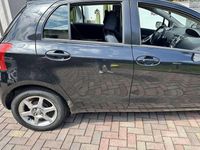 Usata Toyota Yaris Sol 69 CV (50 kW) 2006 Berlina