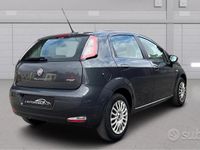 Usata Fiat Punto Street 69 CV (50 kW) 2014 Grigio Utilitaria