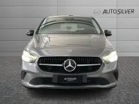 Usata Mercedes B180 Advanced Plus 116 CV (85 kW) 2023 Grigio / metallizzato Utilitaria