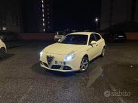 Usata Alfa Romeo Giulietta Distinctive 2010 Bianco Utilitaria