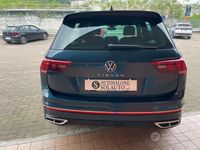 Usata VW Tiguan R-line 150 CV (110 kW) 2024 Blu SUV