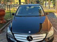Usata Mercedes B180 Business 109 CV (80 kW) 2017 Monovolume