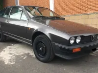 Usata Alfa Romeo GTV 130 CV (95 kW) 1981 Grigio Coupé