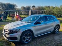 Usata Mercedes GLA200 136 CV (100 kW) 2015 Grigio SUV