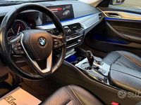 Usata BMW 520 Luxury Line 190 CV (139 kW) 2019 Blu Station wagon