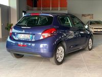 usata Peugeot 208 1.4 HDi 68 CV 5 porte Active