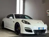 Usata Porsche Panamera Turbo S 550 CV (404 kW) 2011 Bianco Utilitaria