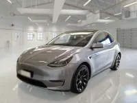 Usata Tesla Model Y 152 kW (208 CV) 2023 Grigio SUV