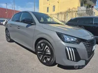 Usata Peugeot 208 Allure 101 CV (74 kW) 2025 Grigio Utilitaria
