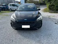 Usata Ford Focus Titanium 125 CV (91 kW) 2019 Nero Station wagon