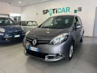 Usata Renault Scenic E-Tech 110 CV (80 kW) 2014 Grigio intermedio metalizzato Monovolume