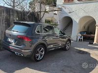 Usata VW Tiguan R-line 150 CV (110 kW) 2021 Grigio SUV