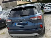 Usata Ford Kuga 120 CV (88 kW) 2022 Blu SUV