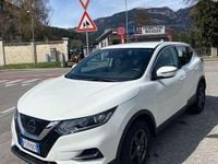 Usata Nissan Qashqai N-Connecta 116 CV (85 kW) 2017 Bianco SUV