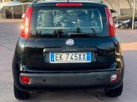 Usata Fiat Panda Lounge 70 CV (51 kW) 2012 Nero Utilitaria