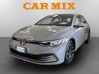 Usata VW Golf VIII Life 110 CV (80 kW) 2022 Grigio Berlina