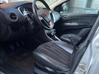 Usata Lancia Delta 163 CV (119 kW) 2010 Grigio Utilitaria