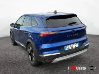 Usata Renault Clio Iconic 143 CV (105 kW) 2025 Blu Utilitaria