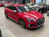 Usata Audi S3 Sport 310 CV (228 kW) 2022 Rosso metallizzato Berlina