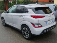 Usata Hyundai Kona 25 kW (35 CV) 2021 Grigio SUV